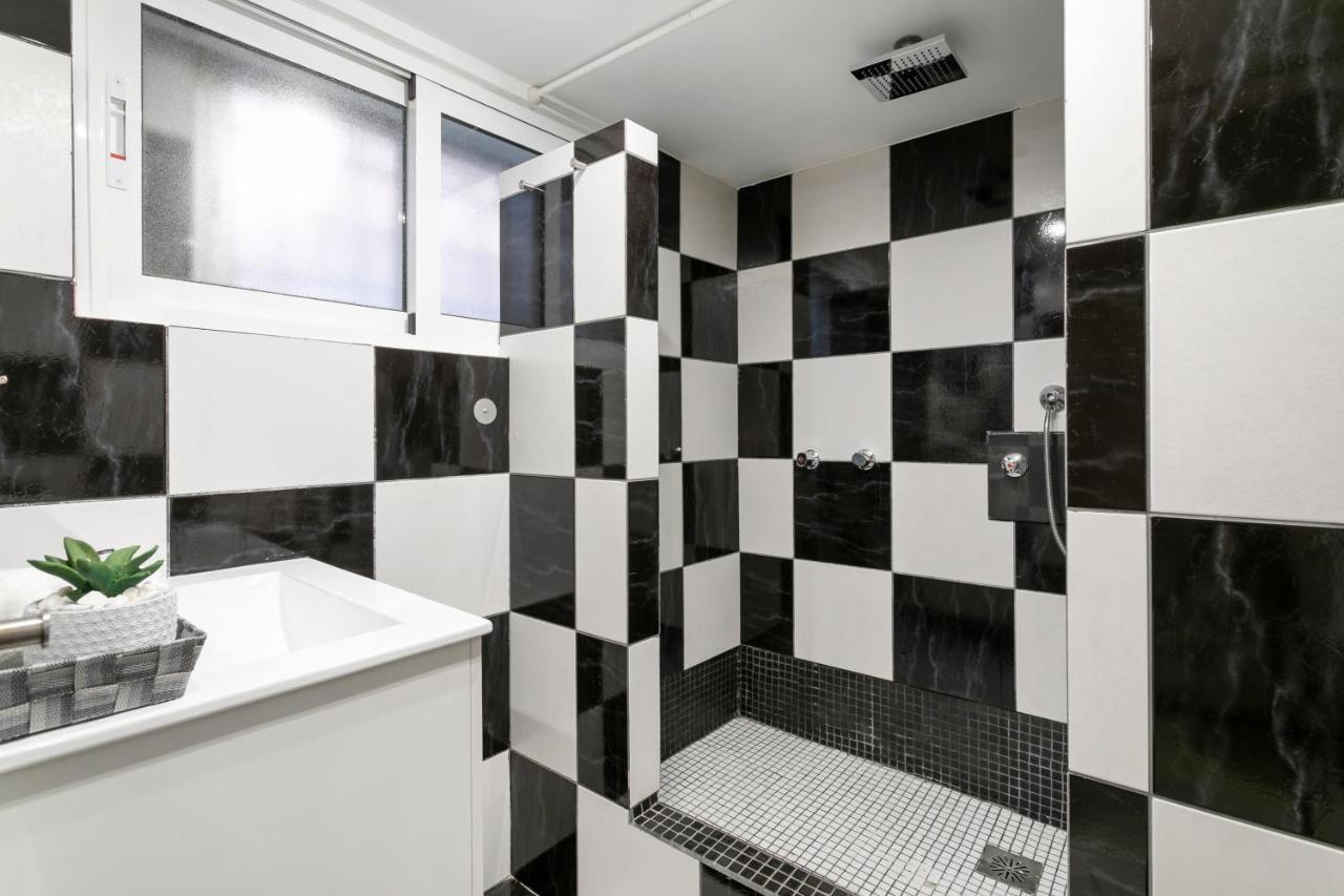 Apartamento Casco Antiguo Alicante Luaran gambar